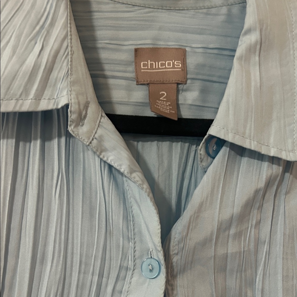 Chico's Men's Pleated Blue Shirt